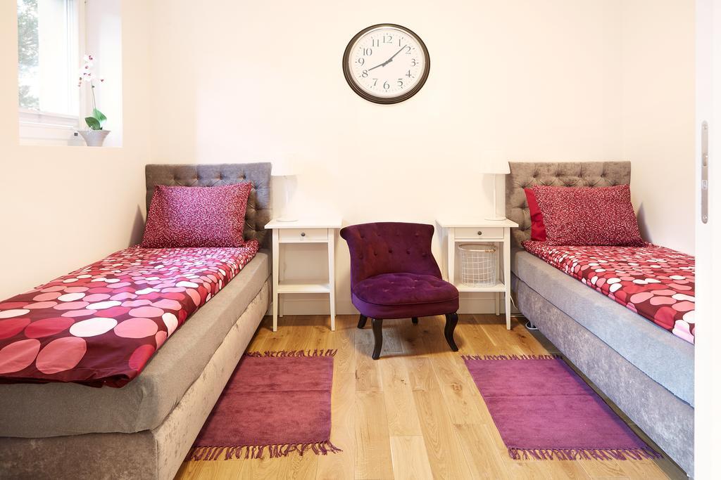 Lovely Lux Garden Flat Near Royal Park Apartment วอร์ซอ ภายนอก รูปภาพ