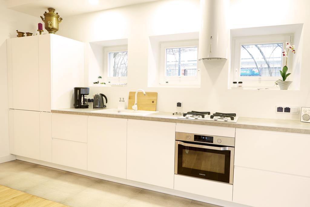 Lovely Lux Garden Flat Near Royal Park Apartment วอร์ซอ ภายนอก รูปภาพ